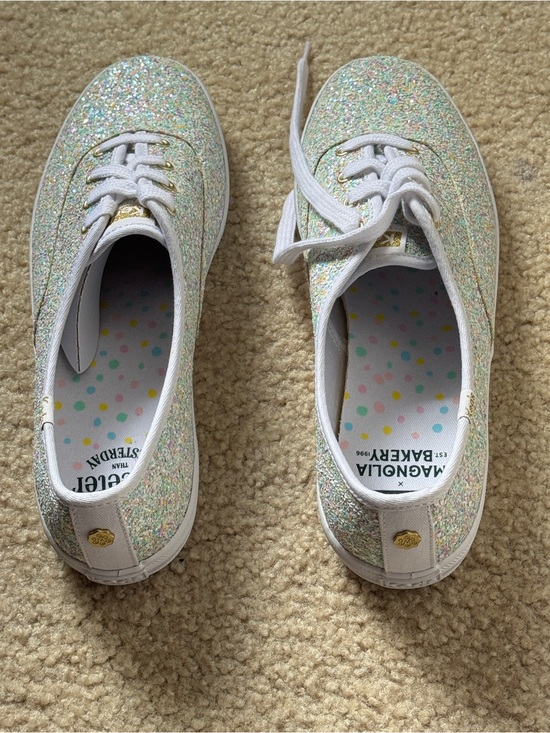 Magnolia Shoes - Keds Magnolia Bakery Women's Glitter Lace-Up Sneakers in White with Iridescence